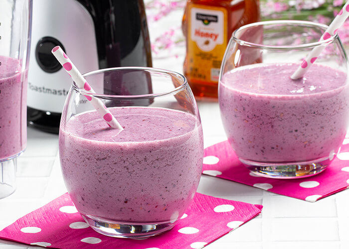  Mixed Berry Smoothie