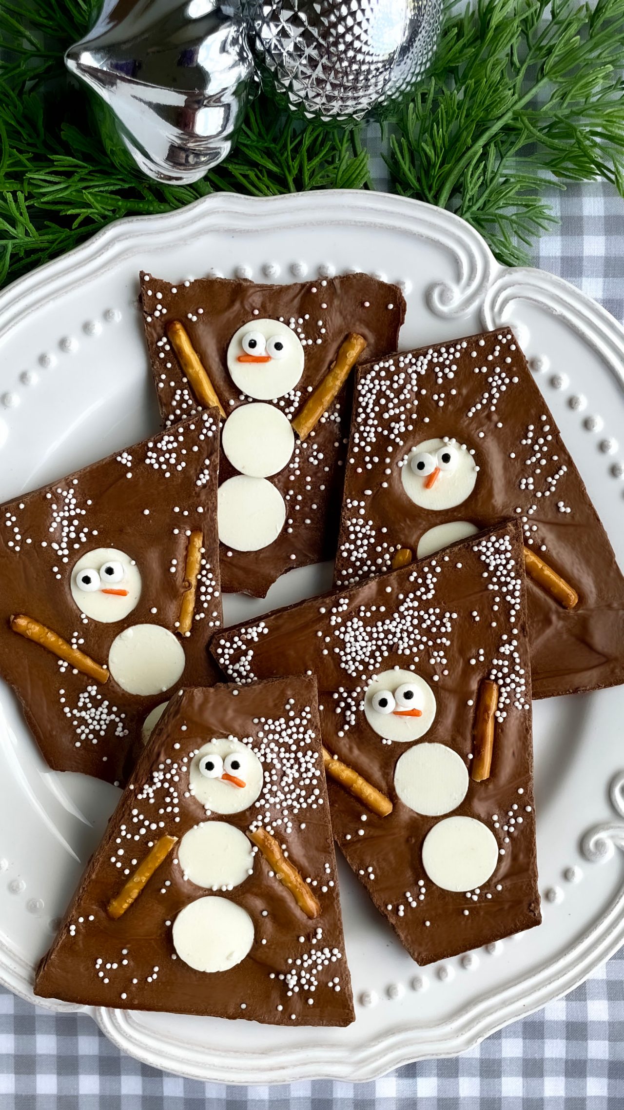 Hero Banner Snowman Chocolate Bark