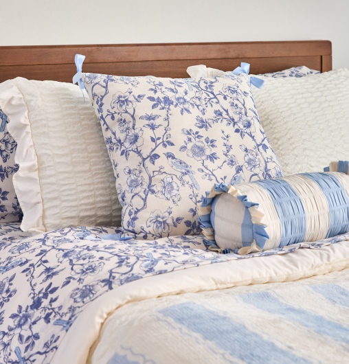 Holly Williams bedding